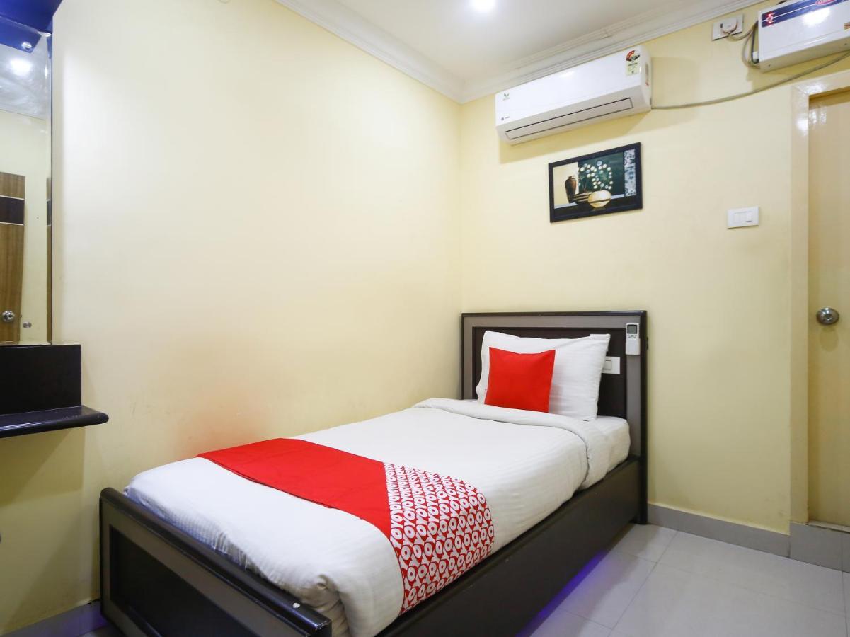 Madrasi Airport Hotel - Saibala Chennai Eksteriør bilde