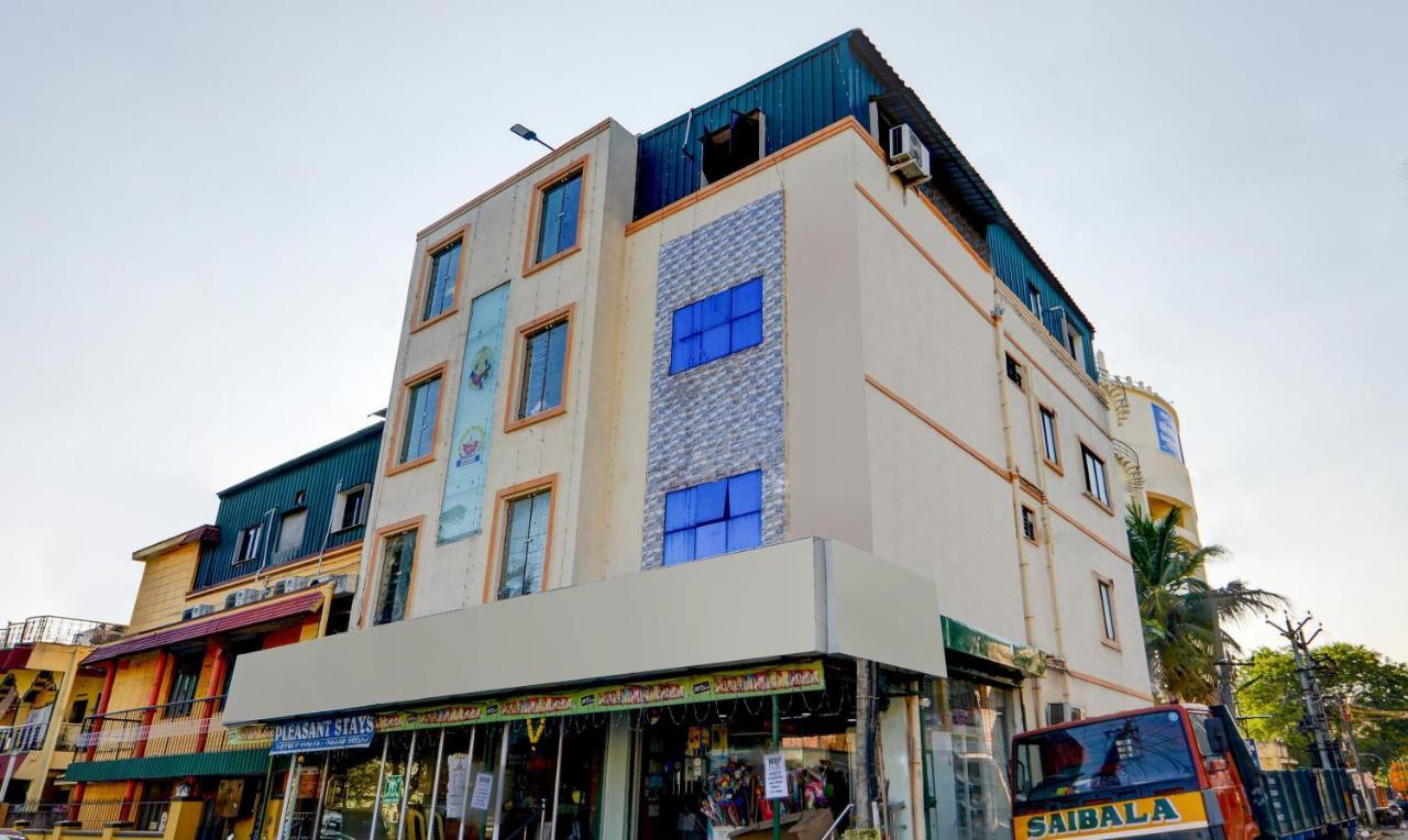 Madrasi Airport Hotel - Saibala Chennai Eksteriør bilde