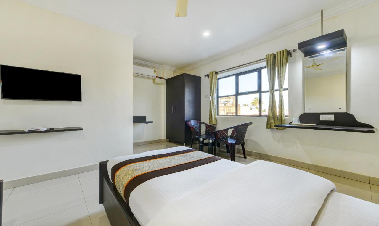 Madrasi Airport Hotel - Saibala Chennai Eksteriør bilde
